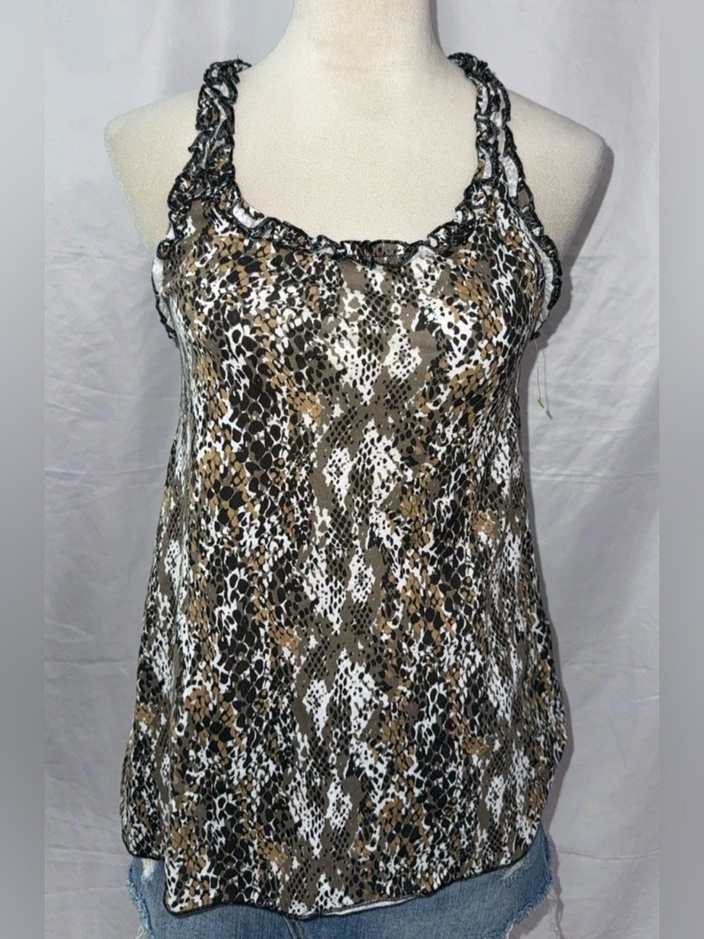 Women’s Sleeveless snake Print Tank Top - Brown/Black/White